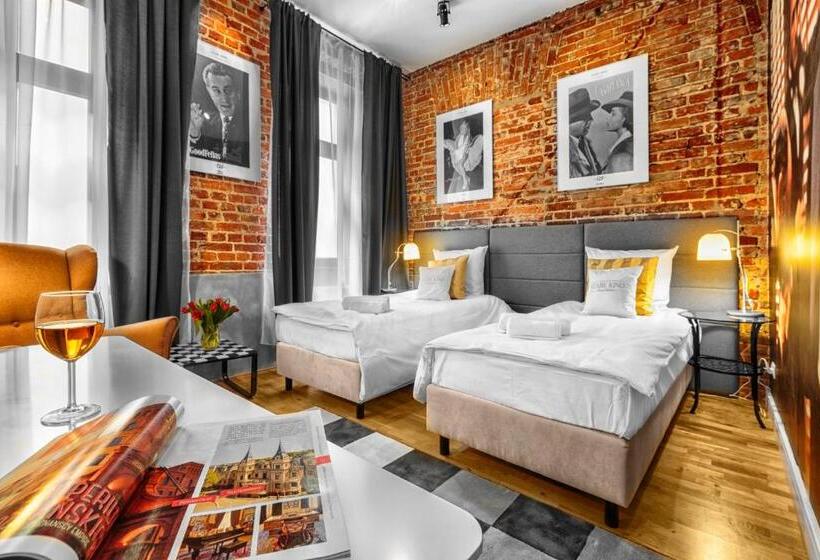 استودیوی لوکس, Cinema Rooms   Piotrkowska