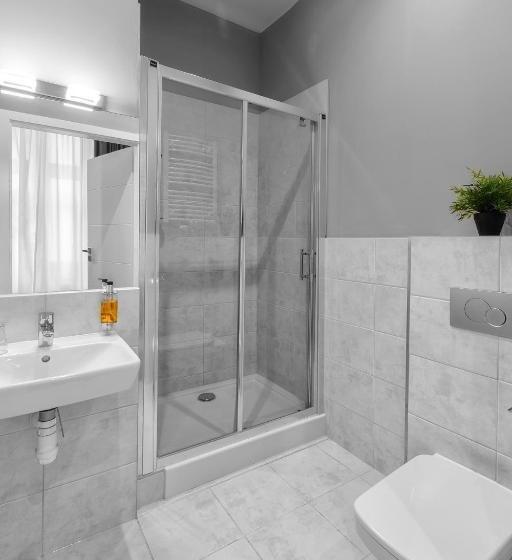 آپارتمان 1 خوابه, Cinema Rooms   Piotrkowska