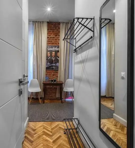 １ベッドルームアパートメント, Cinema Rooms   Piotrkowska