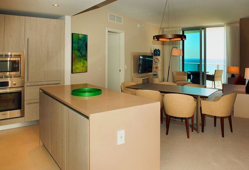 패밀리 스위트, Lyfe Beach Resort