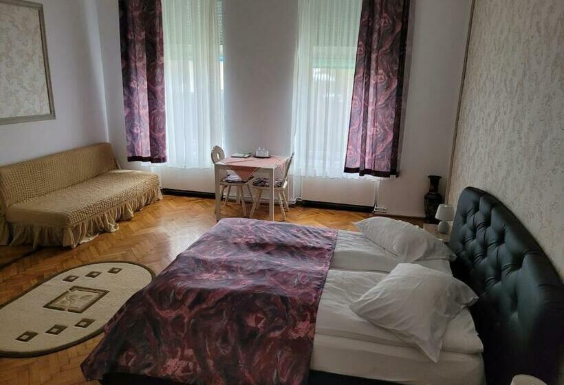 غرفة قياسية, Casa Anda