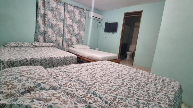 Семейный Номер, Casa Hostel San Andres