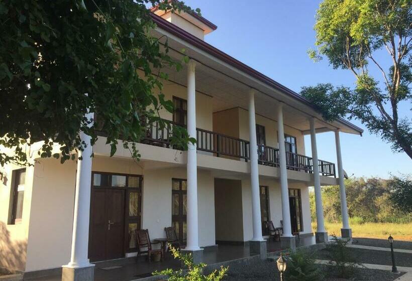 발코니 디럭스 룸, Goddess Garden Sigiriya
