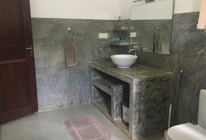 발코니 디럭스 룸, Goddess Garden Sigiriya