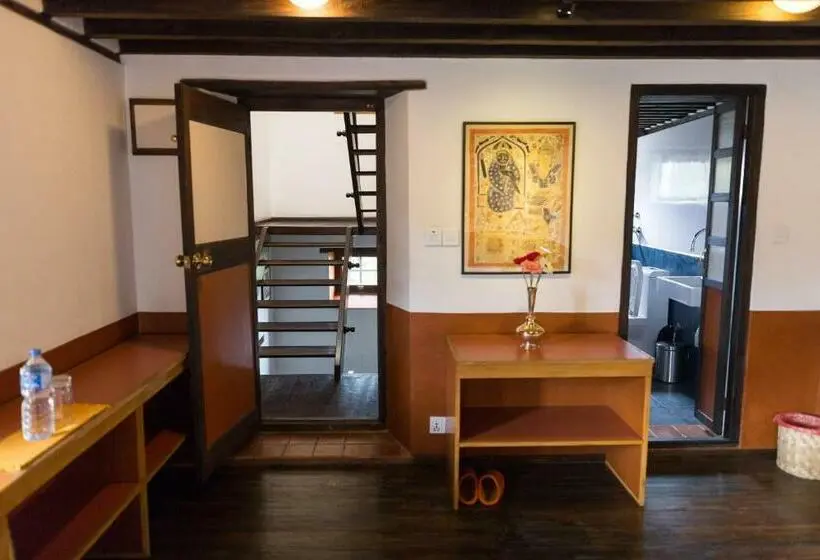 اتاق استاندارد با بالکن, Milla Guesthouse Bhaktapur