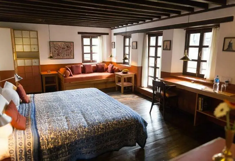 اتاق استاندارد با بالکن, Milla Guesthouse Bhaktapur
