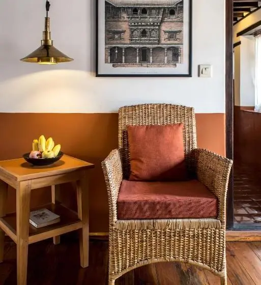 اتاق لوکس با بالکن, Milla Guesthouse Bhaktapur