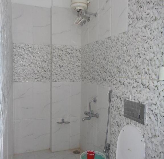 Deluxe-huone, The Royal Lake View Villa