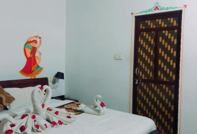 Superior-huone, The Royal Lake View Villa