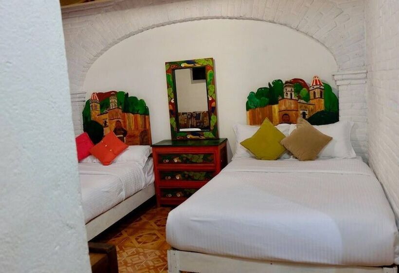 اتاق استاندارد چهار تخته, Posada Ali Tepoztlan By Rotamundos