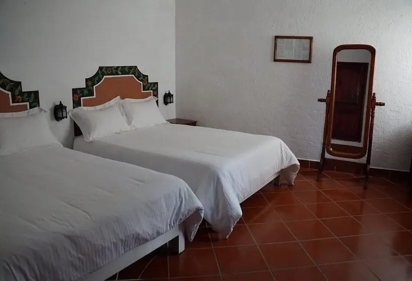 スタンダード４人部屋, Posada Ali Tepoztlan By Rotamundos
