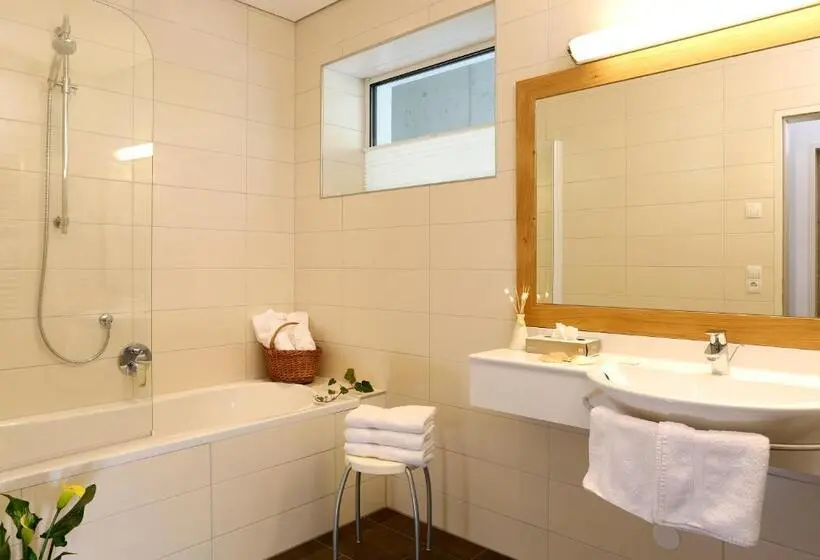 آپارتمان 2 خوابه با بالکن, Aparthotel Rubinius