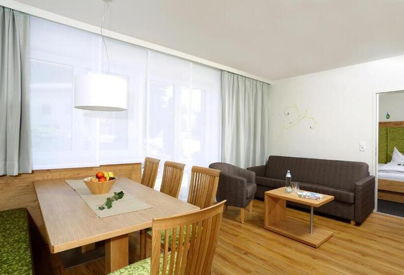 带阳台两卧公寓, Aparthotel Rubinius
