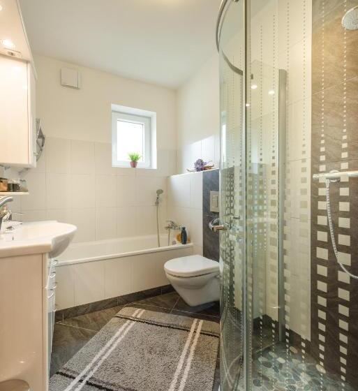 آپارتمان 3 خوابه, Bergparadies   Inklusive Eintritt In Die Alpentherme