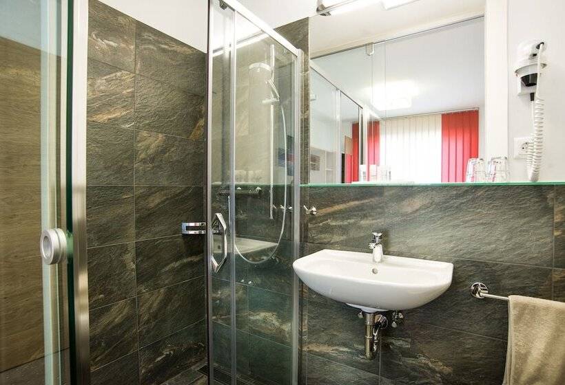 1 Bedroom Penthouse Apartment, Bergparadies   Inklusive Eintritt In Die Alpentherme