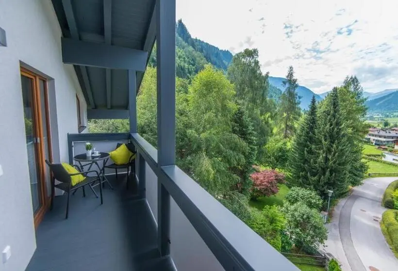 Huoneisto 1 Makuuhuone, Bergparadies   Inklusive Eintritt In Die Alpentherme