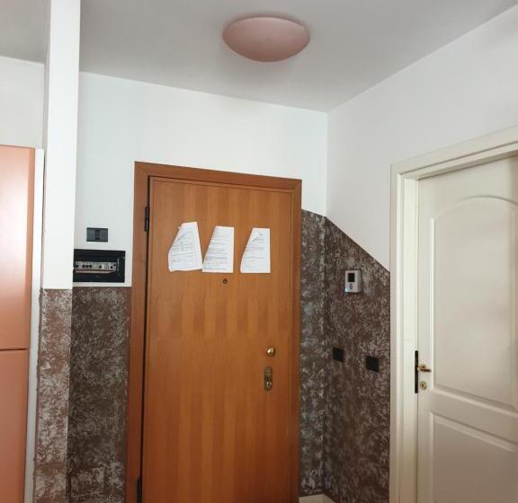 آپارتمان 1 خوابه, Caravaggio Apartments