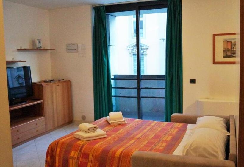 آپارتمان 1 خوابه با بالکن, Caravaggio Apartments