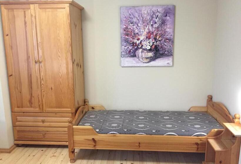 ویلای 1 خوابه, Guest House Mira