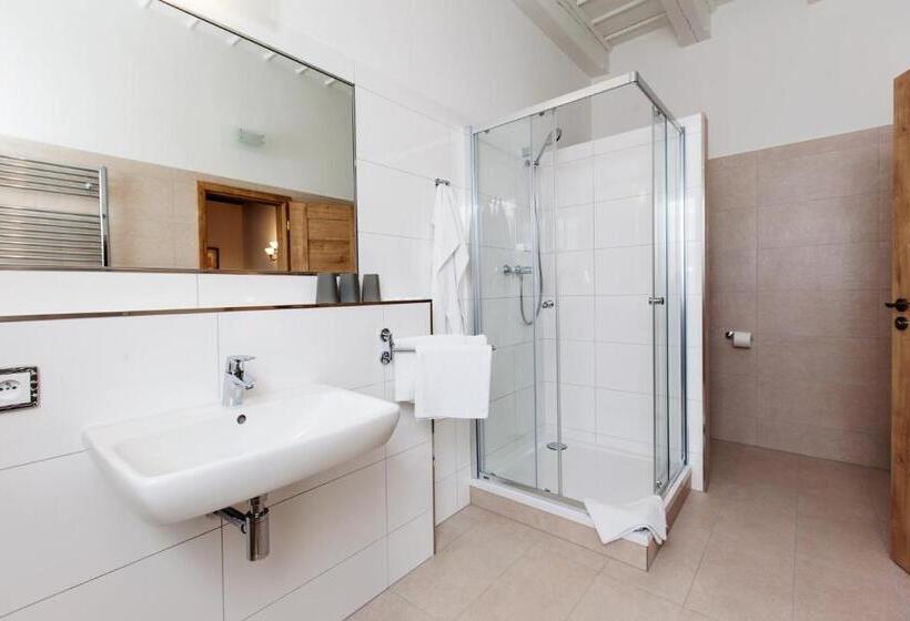 Трехместный Номер Deluxe, Penzion Onyx