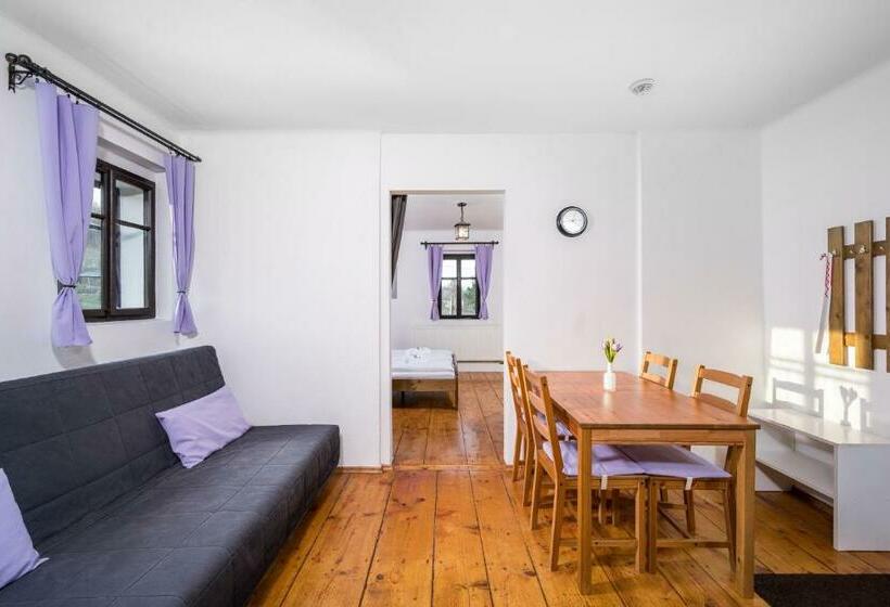 דירת חדר נוף לגינה, Penzion Pod Sudem