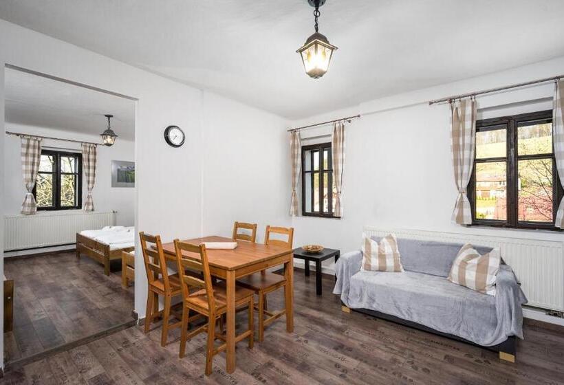 דירת חדר נוף לגינה, Penzion Pod Sudem