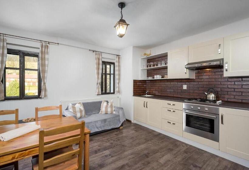 דירת חדר נוף לגינה, Penzion Pod Sudem