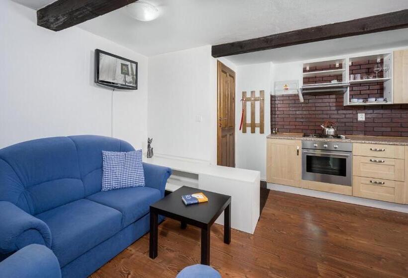 דירת חדר, Penzion Pod Sudem