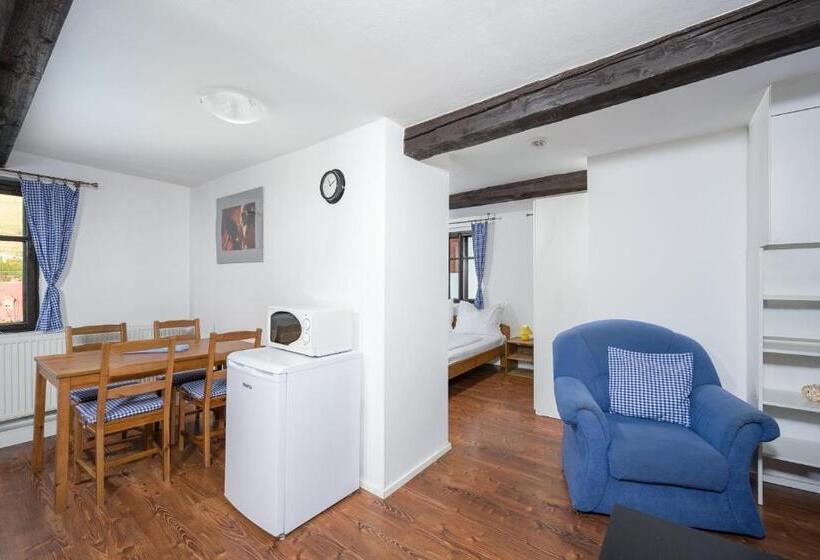 דירת חדר, Penzion Pod Sudem