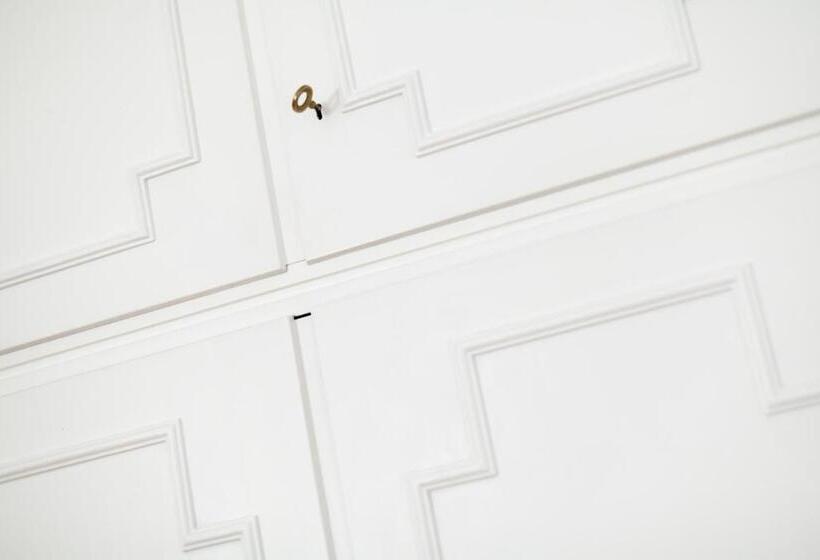 اتاق اکونومی با حمام مشترک, Villa Anita Rooms