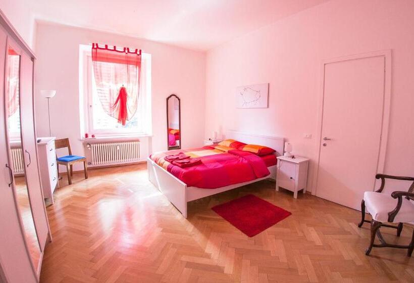 اتاق استاندارد با سرویس بهداشتی مشترک, Villa Anita Rooms