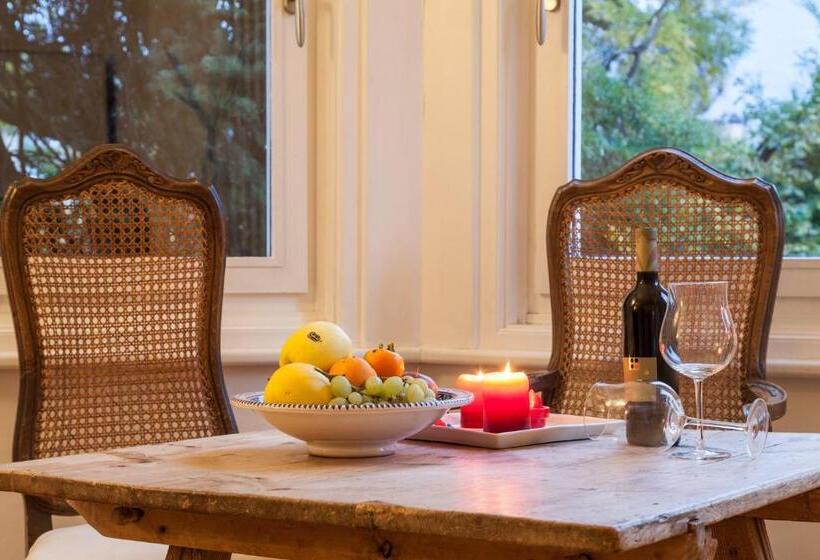 اتاق خانوادگی با سرویس بهداشتی مشترک, Villa Anita Rooms