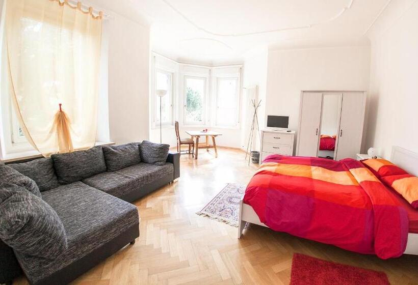 اتاق خانوادگی با سرویس بهداشتی مشترک, Villa Anita Rooms