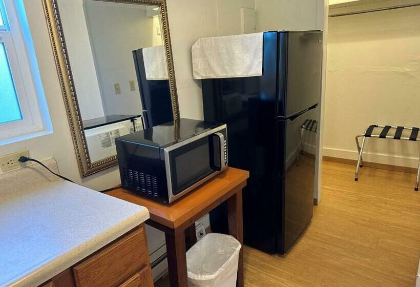 Номер Стандарт, Angeles Motel