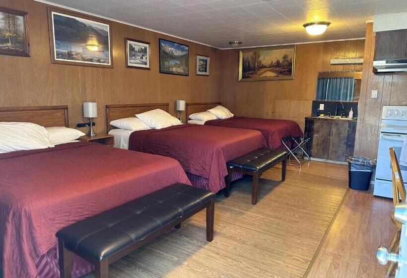 Номер Стандарт Трехместный, Angeles Motel