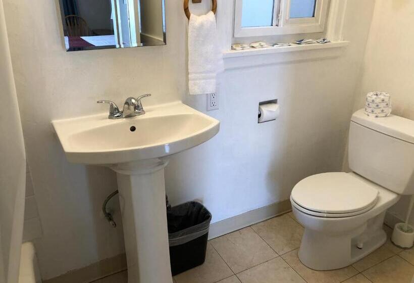 Люкс, Angeles Motel