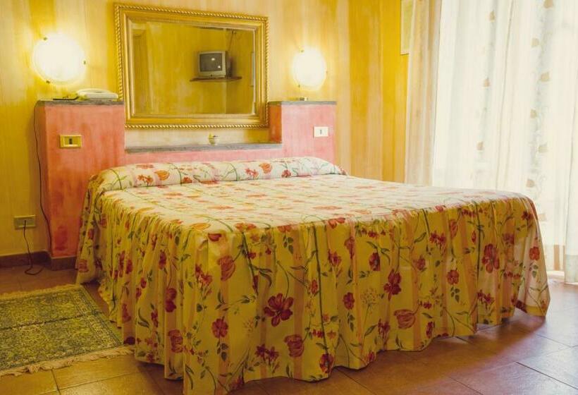 Chambre Standard, Centrale