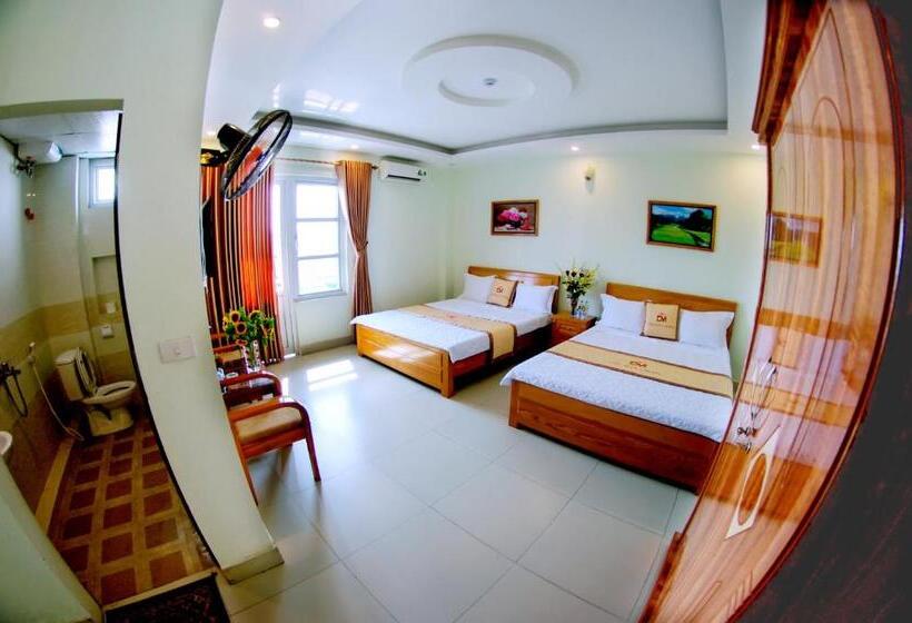 اتاق لوکس چهار تخته, Diệp Minh 2