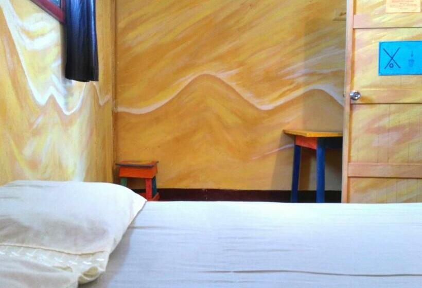 חדר סטנדרט יחיד, Hospedaje Central