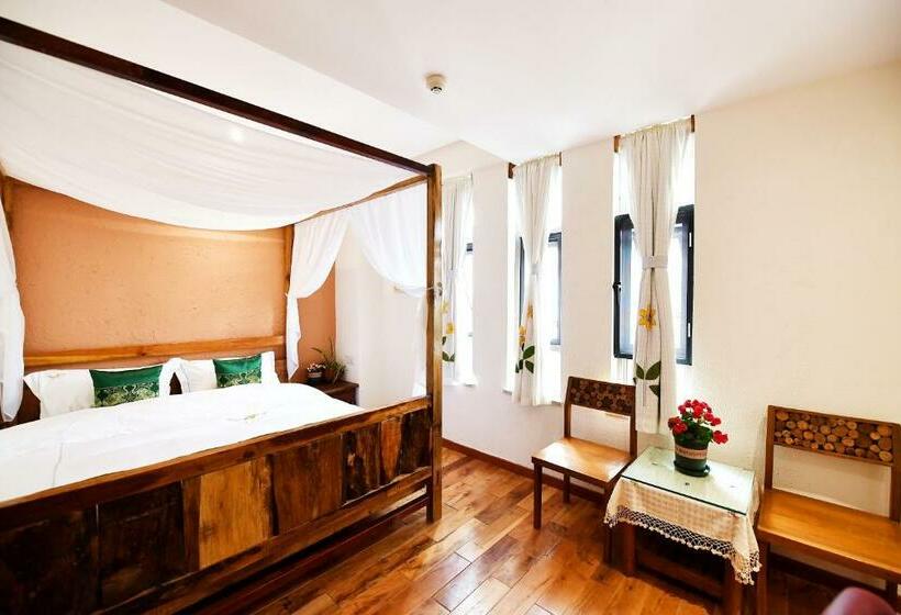 スタンダードルーム, T&t Story