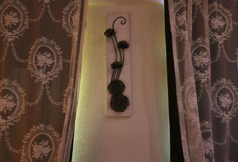 バルコニー付きデラックスルーム, T&t Story