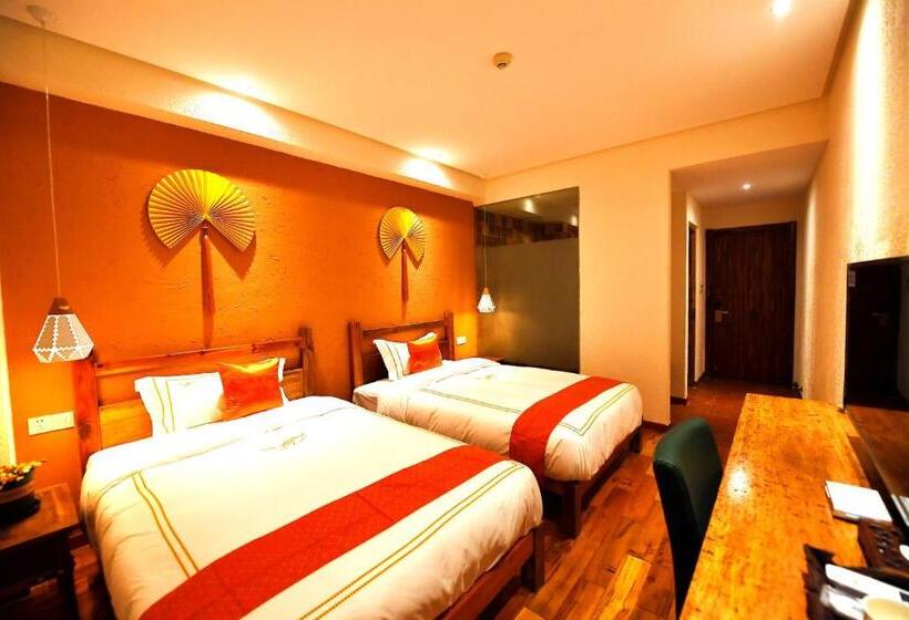 デラックスルーム, T&t Story