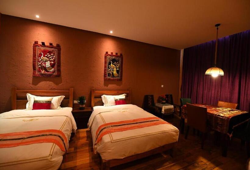 スタンダードルーム, T&t Story