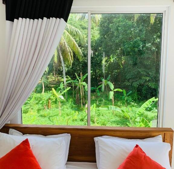 اتاق لوکس, Chill House Safari Resort
