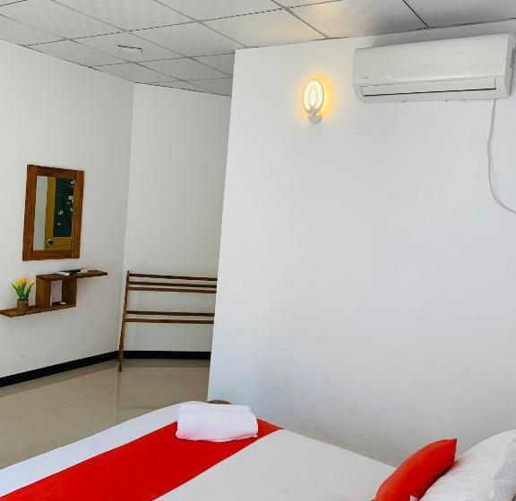اتاق استاندارد, Chill House Safari Resort