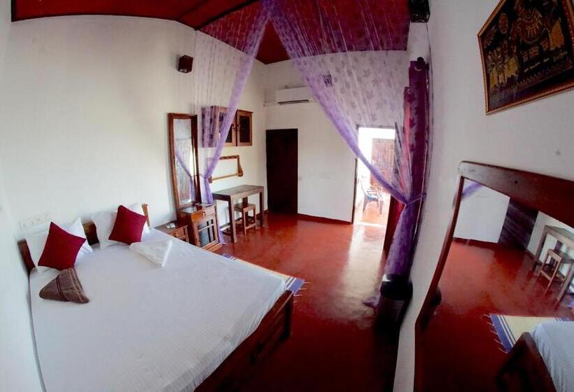 Номер Deluxe Вид на Море Боковой, Feel The Waves