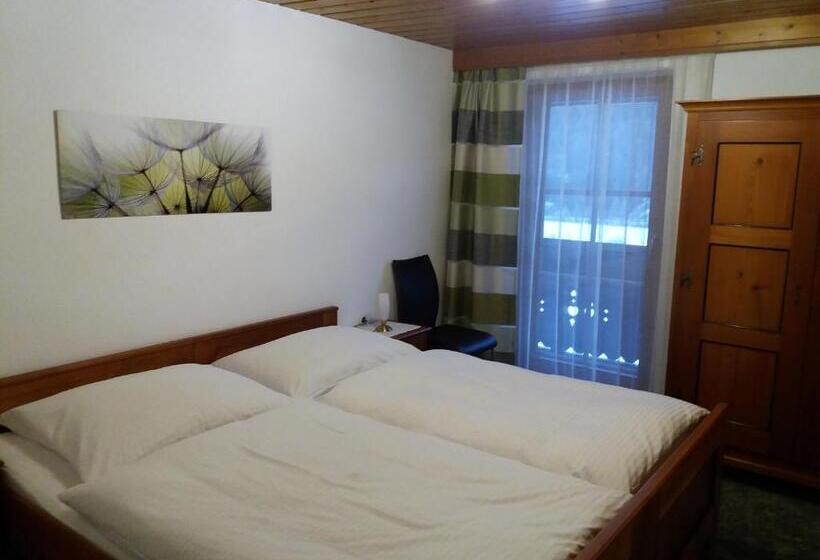 Апартаменты Comfort 2 Спальни, Gästeheim Pötscher