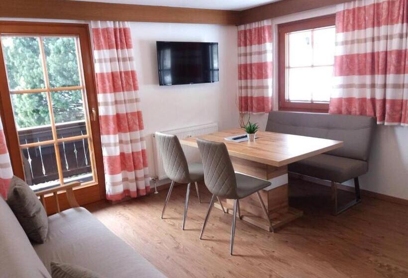 Апартаменты 2 Спальни с Балконом, Gästeheim Pötscher