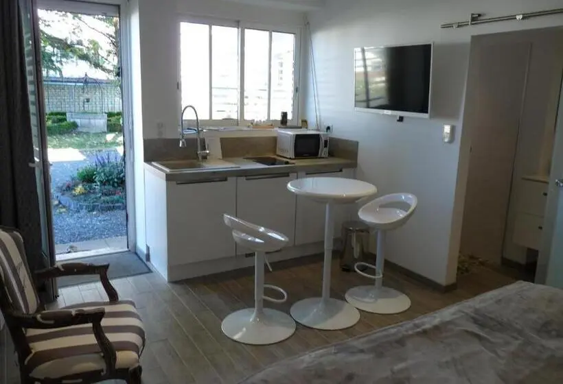 استودیو استاندارد با چشمانداز باغ, Chambres D Hôtes Côté Parc Côté Jardin Avec Parking Privé Gratuit