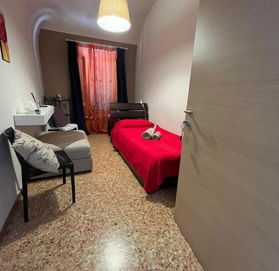 اتاق استاندارد یک نفره, Colorado Home